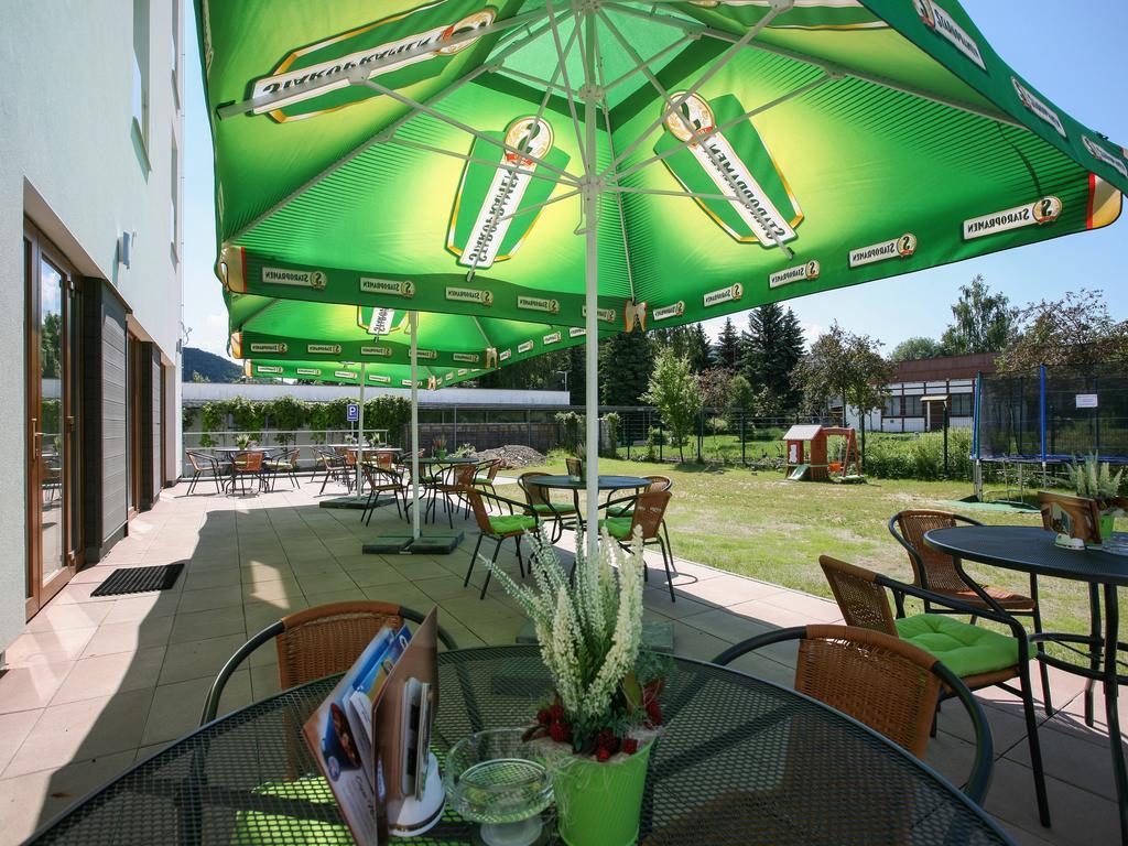 פראג Nad Kralovnou Hotel & Restaurant מראה חיצוני תמונה