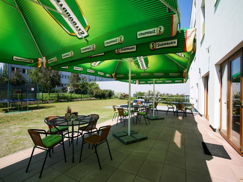 פראג Nad Kralovnou Hotel & Restaurant חדר תמונה